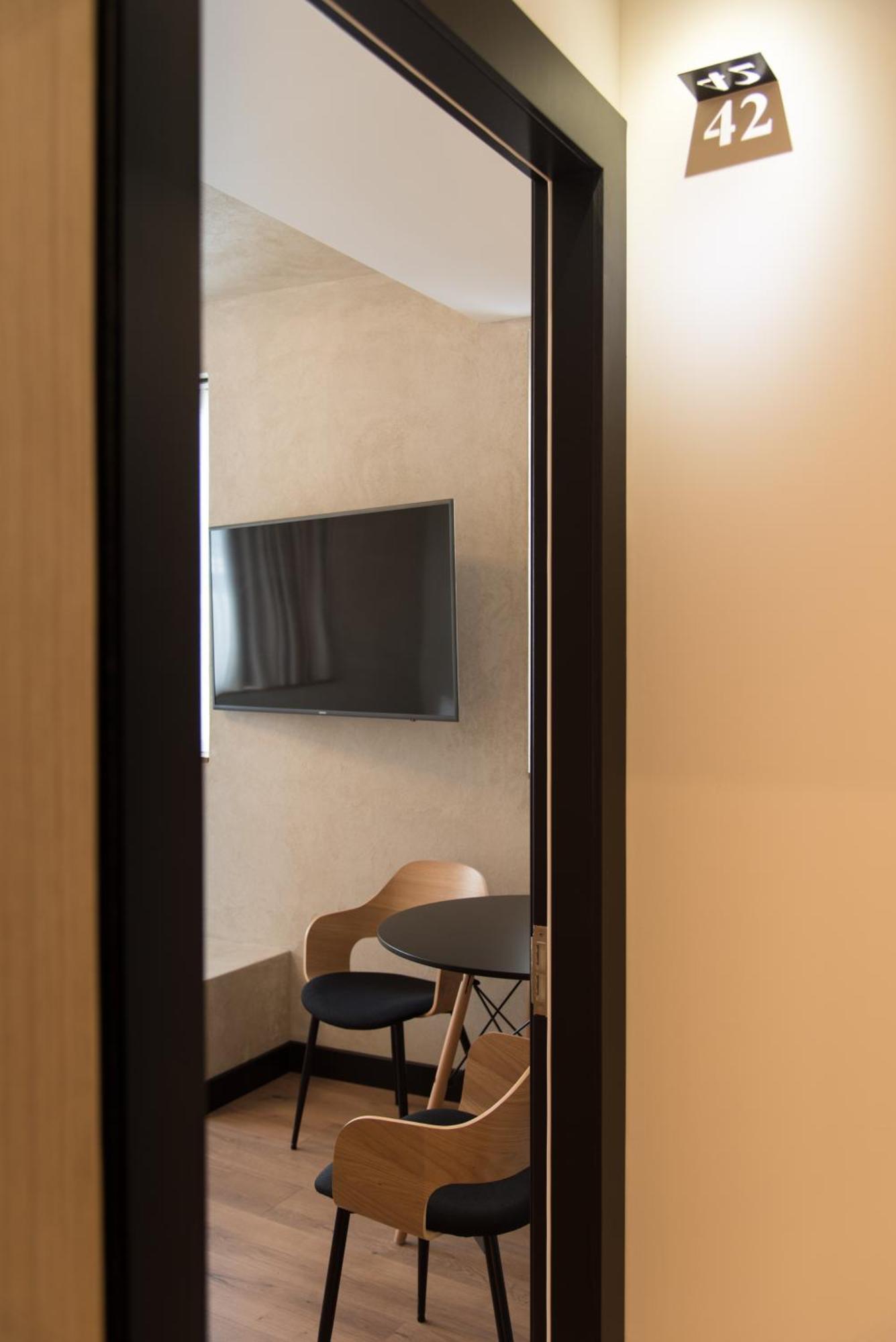 Athensowl Aparthotel Buitenkant foto